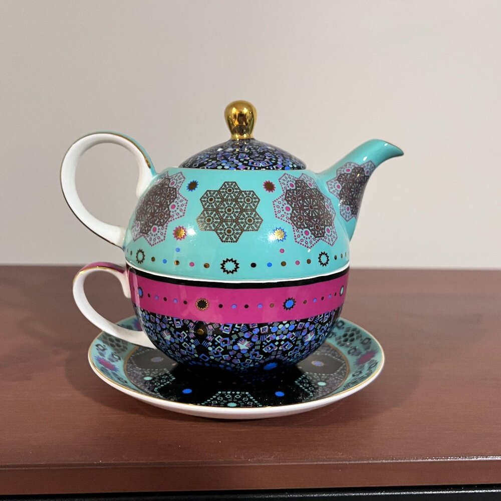 All-in-one stackable teapot